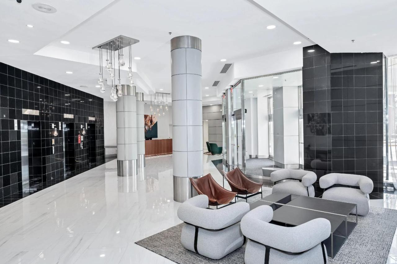 Modern & Charming Apt With Rooftop @Pentagon City Арлингтън Екстериор снимка